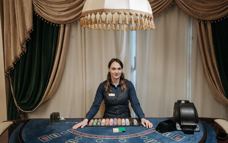 Tool hack baccarat giúp bạn kiểm soát ván cược chính xác